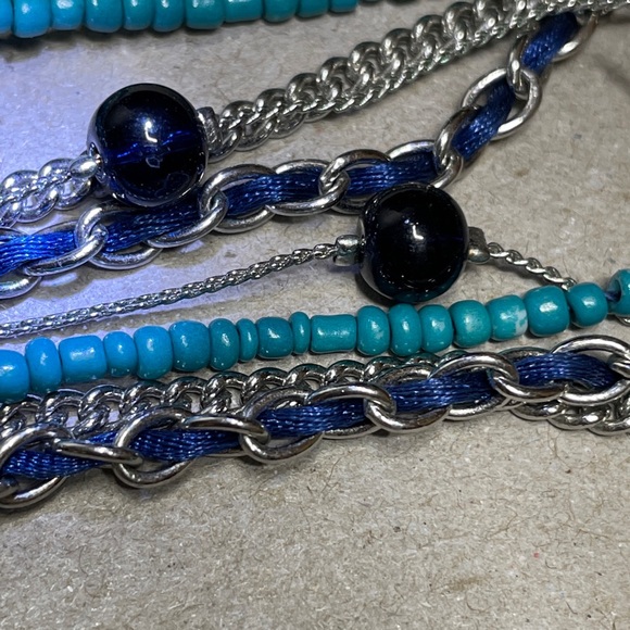 Lia Sophia Shades of Blue Multi Style 28” Chain - Picture 7 of 7